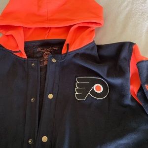 Philadelphia Flyers Hoodie.  80% Cotton 20% poly